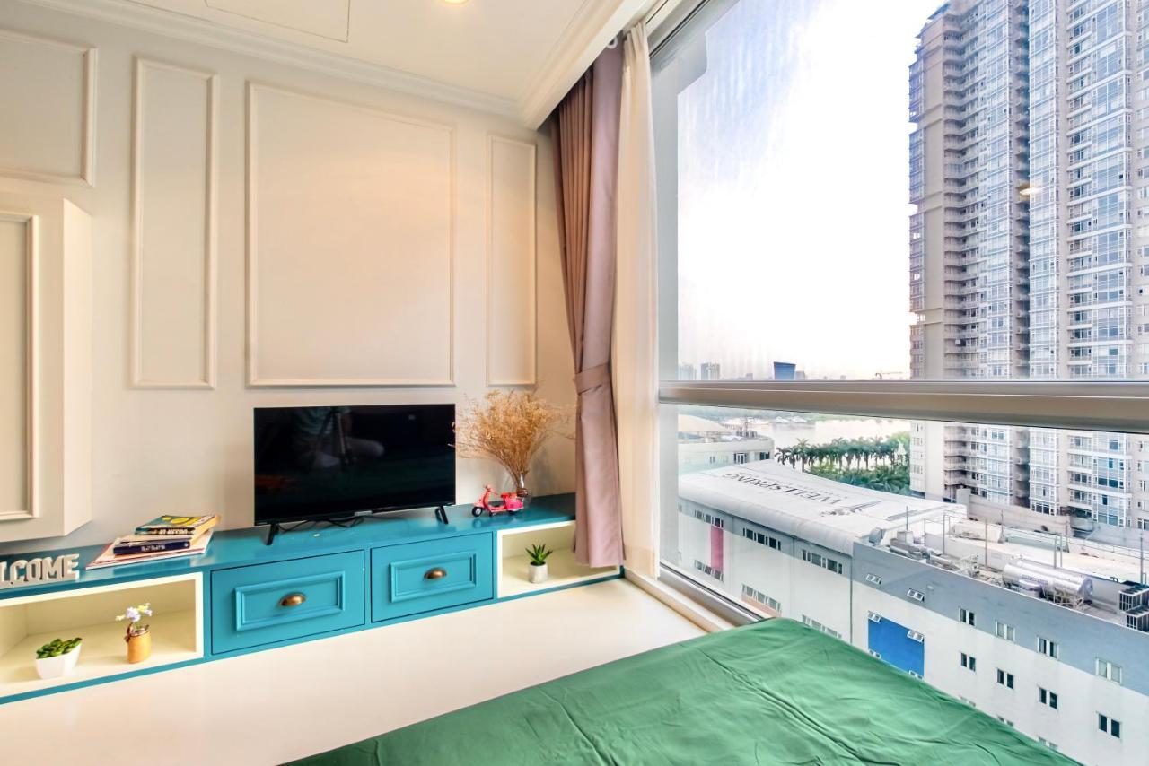 Moxy Hcmc Aparts - Vinhomes Central Park, Ice Rink Хошимін Екстер'єр фото